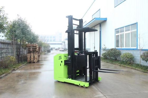 1.5 Tonnen 3m 5,5m Höhe Gabelstapler Stand-up Lkw Auftragsempfänger