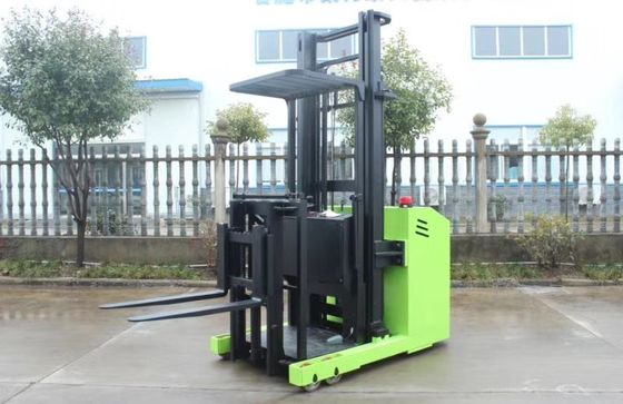 1.5 Tonnen 3m 5,5m Höhe Gabelstapler Stand-up Lkw Auftragsempfänger
