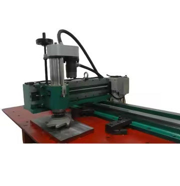XDEM Portable Single Arm Fräsmaschine Präzisionsbearbeitung CNC Drehmaschine Hydraulische Einbahnfräsmaschine